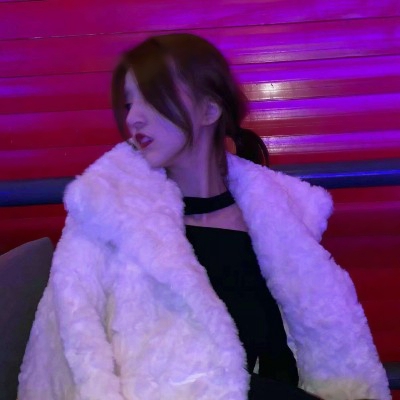 17张高清霸气社会风女生微信头像合集