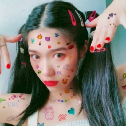 女生美妆高清头像合集 30张精选时尚美妆女生头像