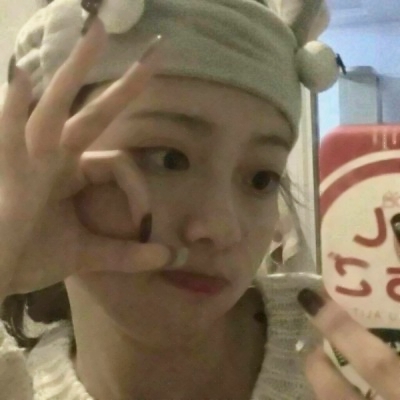 26张高清炫酷女生头像 又酷又飒太适合当头像了