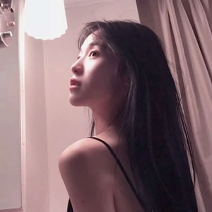 16张高清成熟优雅气质女生头像，性感氛围感拉满