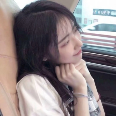 36张高清清纯可爱女生微信头像 换上直接变甜妹