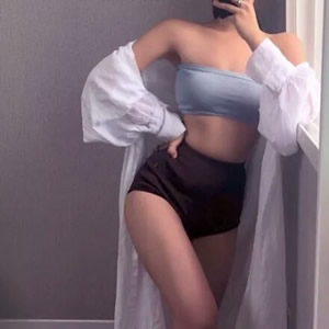 18张高清性感长腿女生头像 适合当微信QQ头像