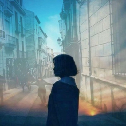 女生幻影头像合集 22张高清意境感拉满的女生头像