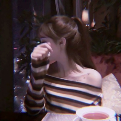 25张高清潮酷时尚女生头像合集