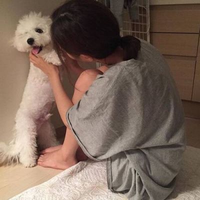 微信头像女生唯美背影 24张高清好看的精选合集来了