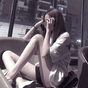 16张气质拉满的网红性感美女头像 高清无水印QQ头像合集