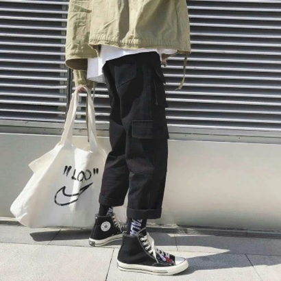 超酷带鞋元素女生头像！26张高清微信头像图来啦