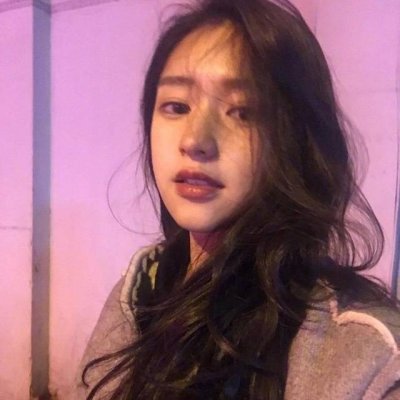 10张清新淡雅安静感女生头像 高清意境图合集