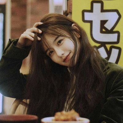 18张简约不做作的女生QQ头像 清爽大方超耐看