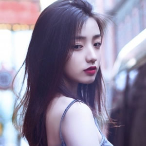 16张清新靓丽时尚小姐姐头像 女生头像专区上新