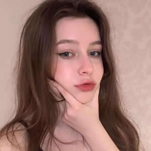 16张高清好看的个性欧美女生QQ头像合集