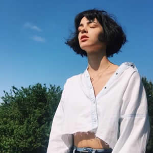 18张高清霸气女生QQ头像 超飒女生头像合集来了