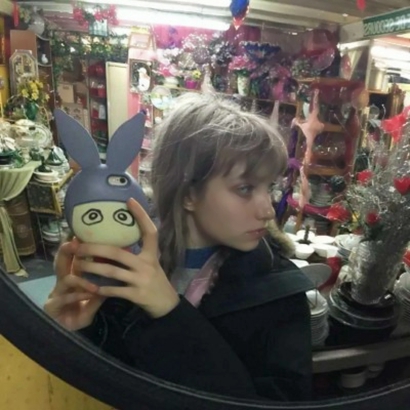 34张高清好看的外国网红女生头像合集