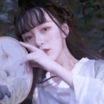 28张高清冷淡风真人古风女生头像合集