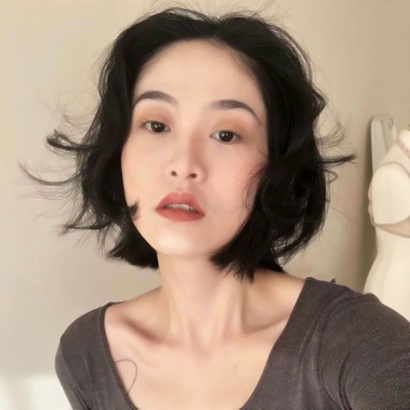 30张高清高冷御姐范女生头像 时尚感拉满的氛围感头像合集