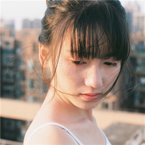 12张氛围感拉满的女生伤感意境头像合集