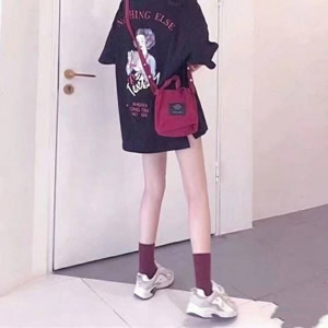 18张高清大长腿女生下半身QQ头像合集