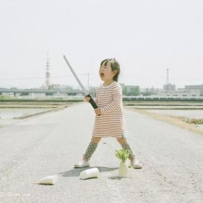 10张搞怪可爱小孩头像 高清萌娃照片合集