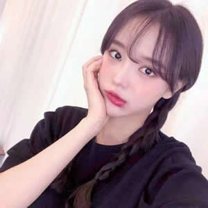 白富美风格高清女生微信头像 12张精致好看的气质头像合集