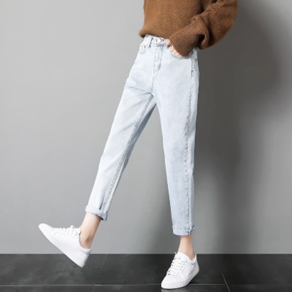 超酷带鞋元素女生头像！26张高清微信头像图来啦