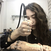 21张霸气花臂女生头像合集 冷酷社会感拉满