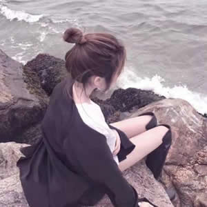 16张高清意境感拉满的女生背影头像，氛围感直接拉满