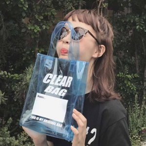 微信女生时尚头像合集：14张青春又拉风的时尚女生头像