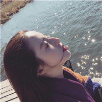 18张氛围感拉满的女生侧面意境头像