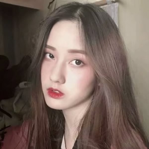 女生韩版潮流头像合集 14张高清好看的女生头像素材