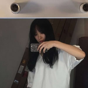 14张高清好看的时尚女生QQ头像合集