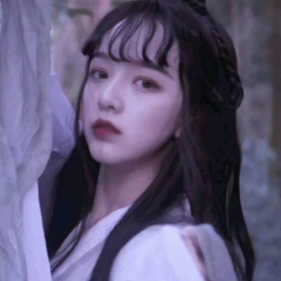 28张高清冷淡风真人古风女生头像合集