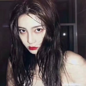 12张高清个性唯美女生微信头像 挑一款当头像刚好