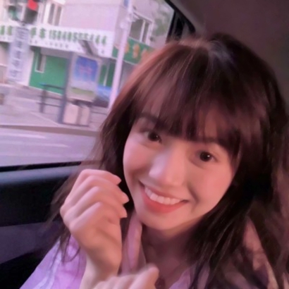 女生伤感孤独高清头像合集 藏着满溢的悲伤与孤单（共23张）