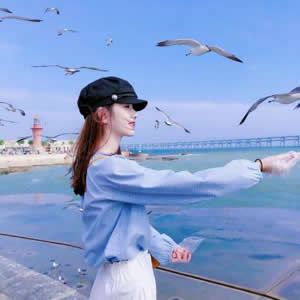 女生海边背影QQ头像 16张高清唯美氛围感素材