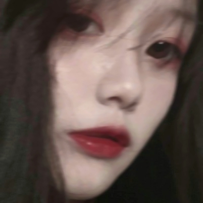 16张高清近距离女生脸部特写个性女头