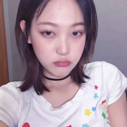 16张高清伤感风女生杂图头像合集