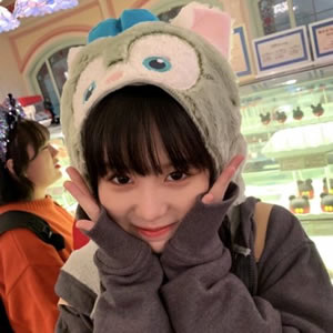 16张高清热门可爱真人女生头像 软妹党快收藏
