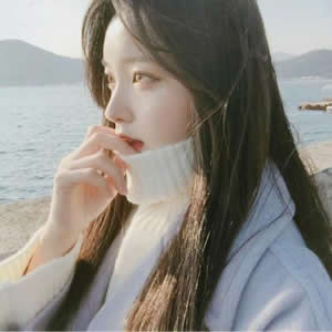 16张清新气质女生微信头像 高清唯美风格直接用