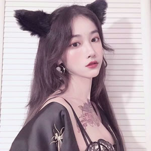 16张高清成熟优雅气质女生头像，性感氛围感拉满