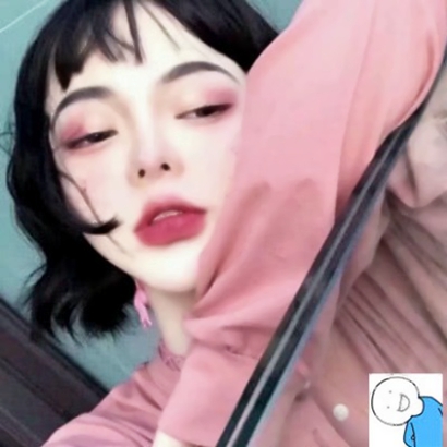 36张高清好看的女生时尚美妆头像图 速来收藏