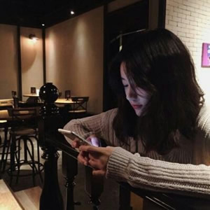 16张高清俏皮可爱女生头像 适合当微信头像用