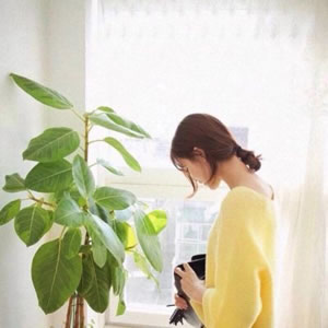 12张清新阳光感女生头像 高清好看直接用