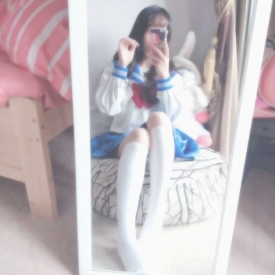 16张高清女高中生校服部位头像合集
