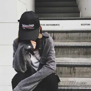 18张高清霸气女生QQ头像 超飒女生头像合集来了