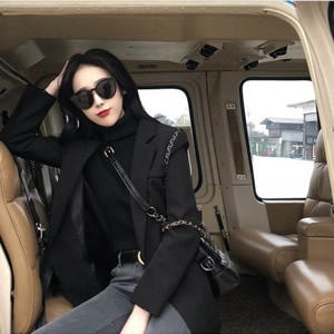 女生霸气冷艳超酷头像合集！16张拽姐范儿头像直接拿走