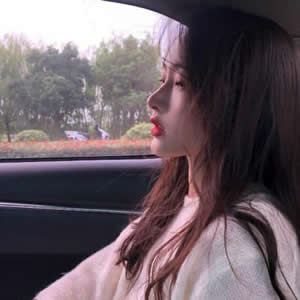 热门闺蜜单人头像合集 共16组女生头像