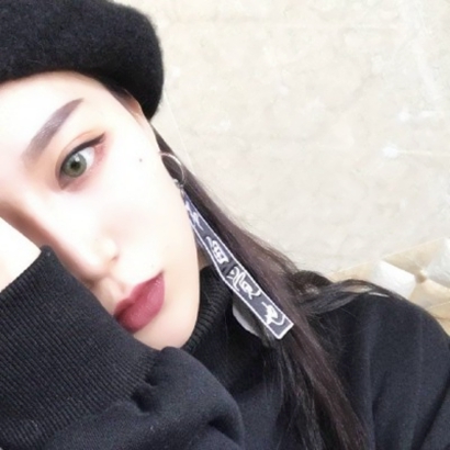 24张高清潮流女生微信头像 时尚感拉满