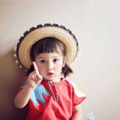 10张搞怪可爱小孩头像 高清萌娃照片合集