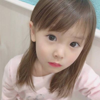 网红卖萌小女孩头像合集 16张可爱女生头像