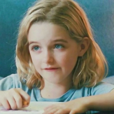 34张高清有气质的外国女生头像合集